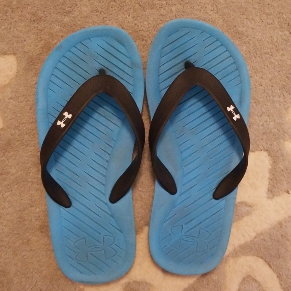 Under Armour flip flops